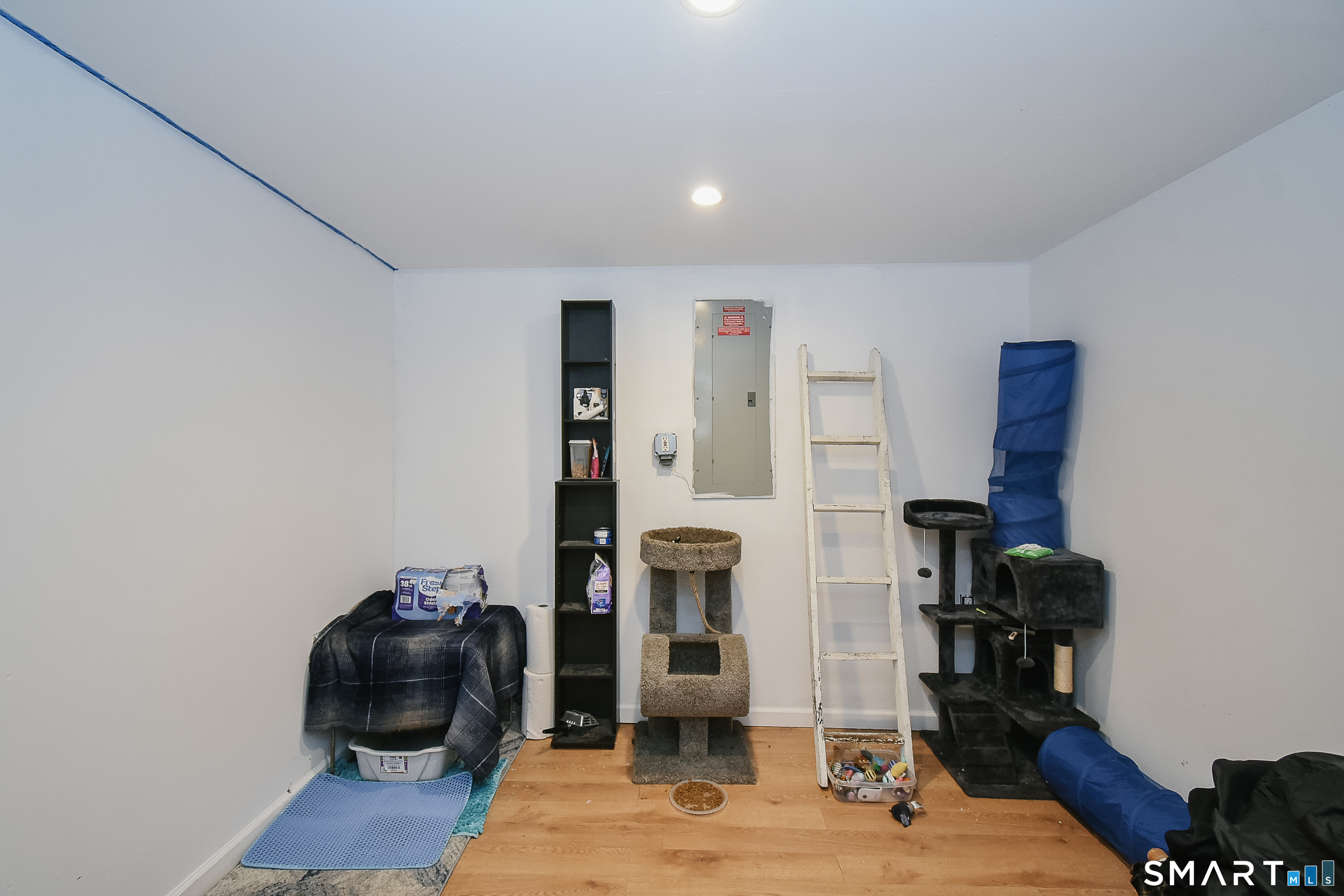 249 Preston Street Windsor, CT 06095 - Photo 9 of 15