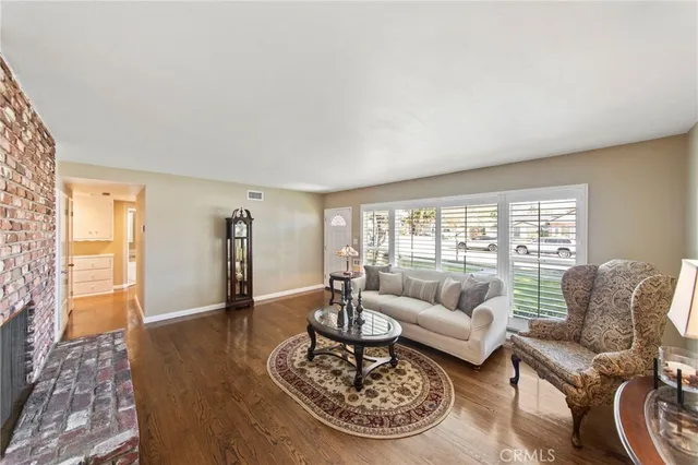 $1,010,000 | 141 Sandalwood Place, Glendora, CA 91741