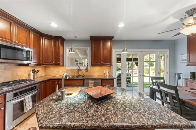 $1,010,000 | 141 Sandalwood Place, Glendora, CA 91741