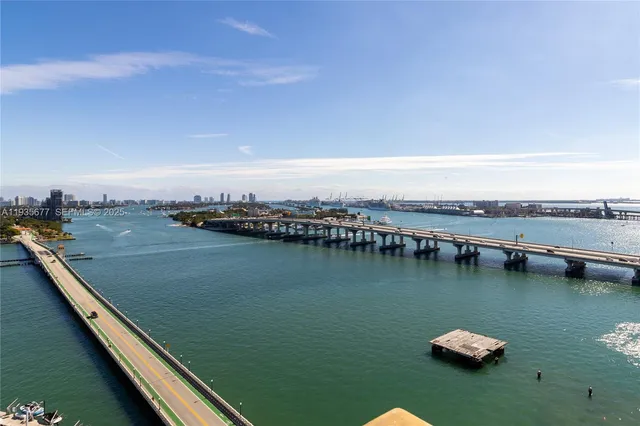 $430,000 | 555 Northeast 15th Street, Unit 30H, Miami, FL 33132