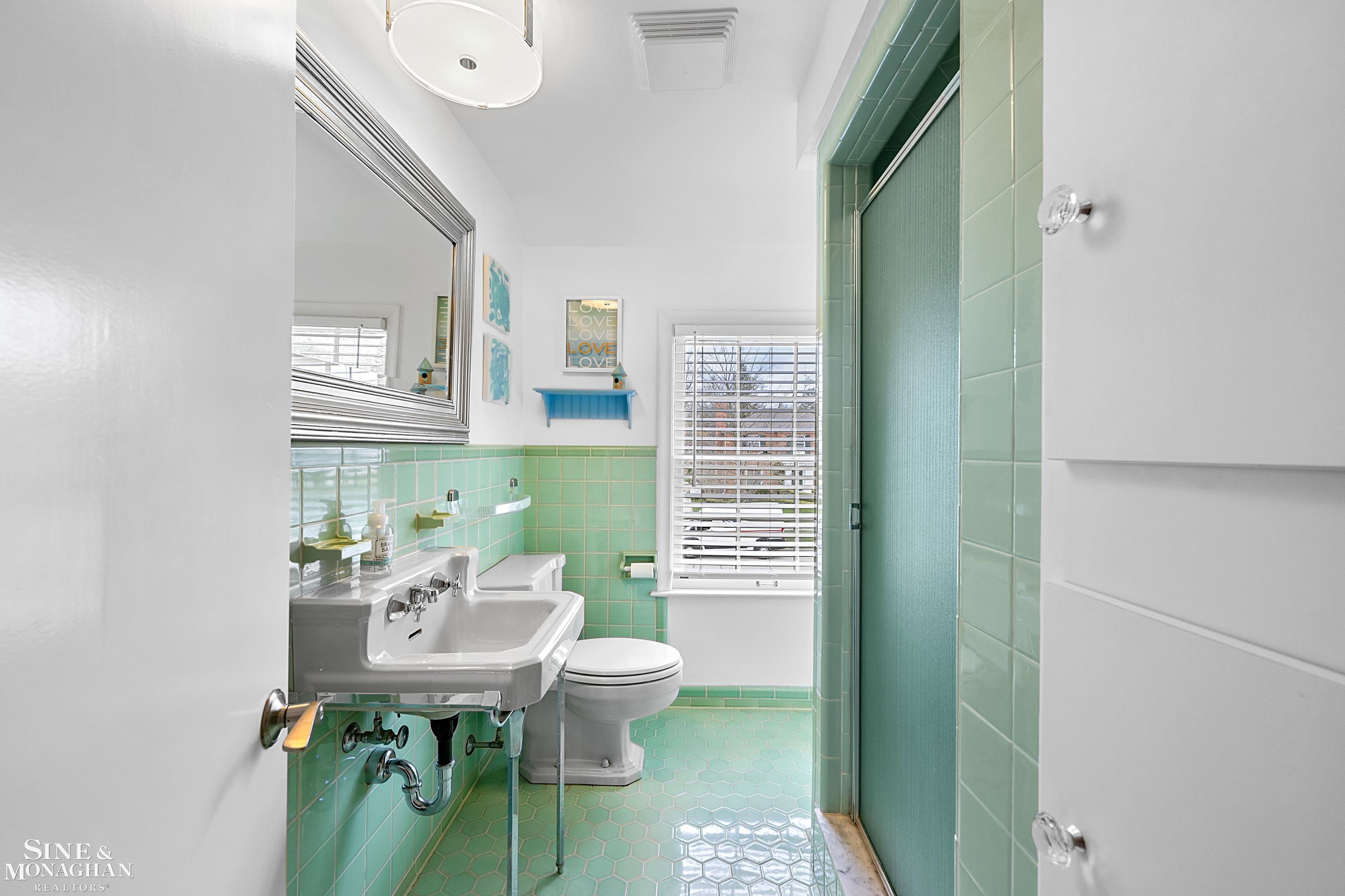 255 Cloverly Road Grosse Pointe Farms, MI 48236 - Photo 37 of 70