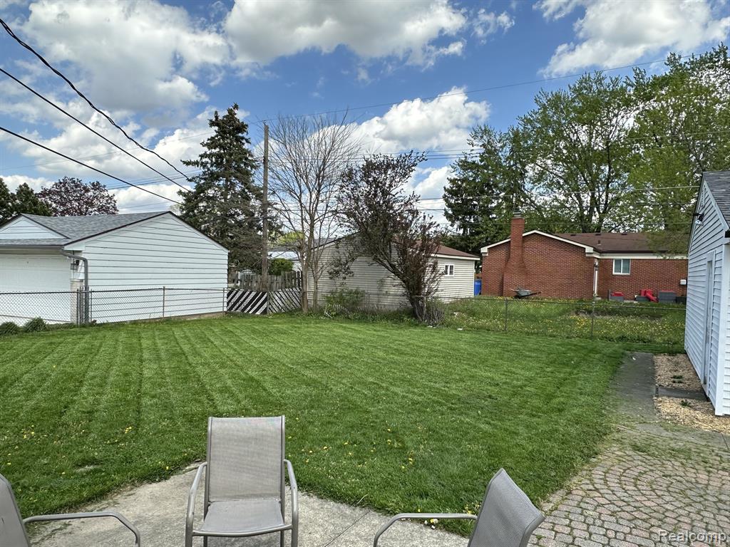 30210 Rosenbusch Drive Warren, MI 48088 - Photo 28 of 30 Gallery Image 28