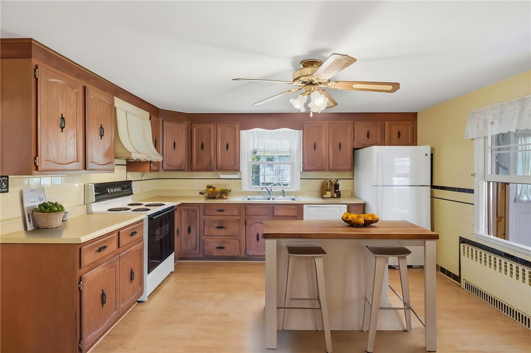 15 Valley View Drive Cumberland, RI 02864 - Photo 9 of 41