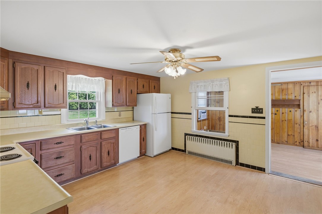 15 Valley View Drive Cumberland, RI 02864 - Photo 10 of 41