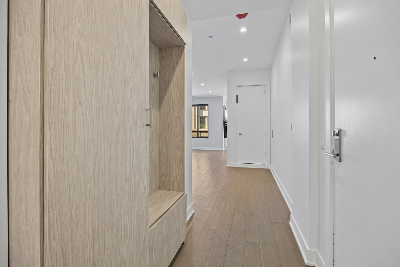 305 South Racine Avenue, Unit PHD Chicago, IL 60607 - Photo 15 of 49 Gallery Image 15