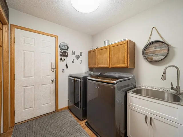 $474,900 | 9106 Dunbar Knoll North, Brooklyn Park, MN 55443