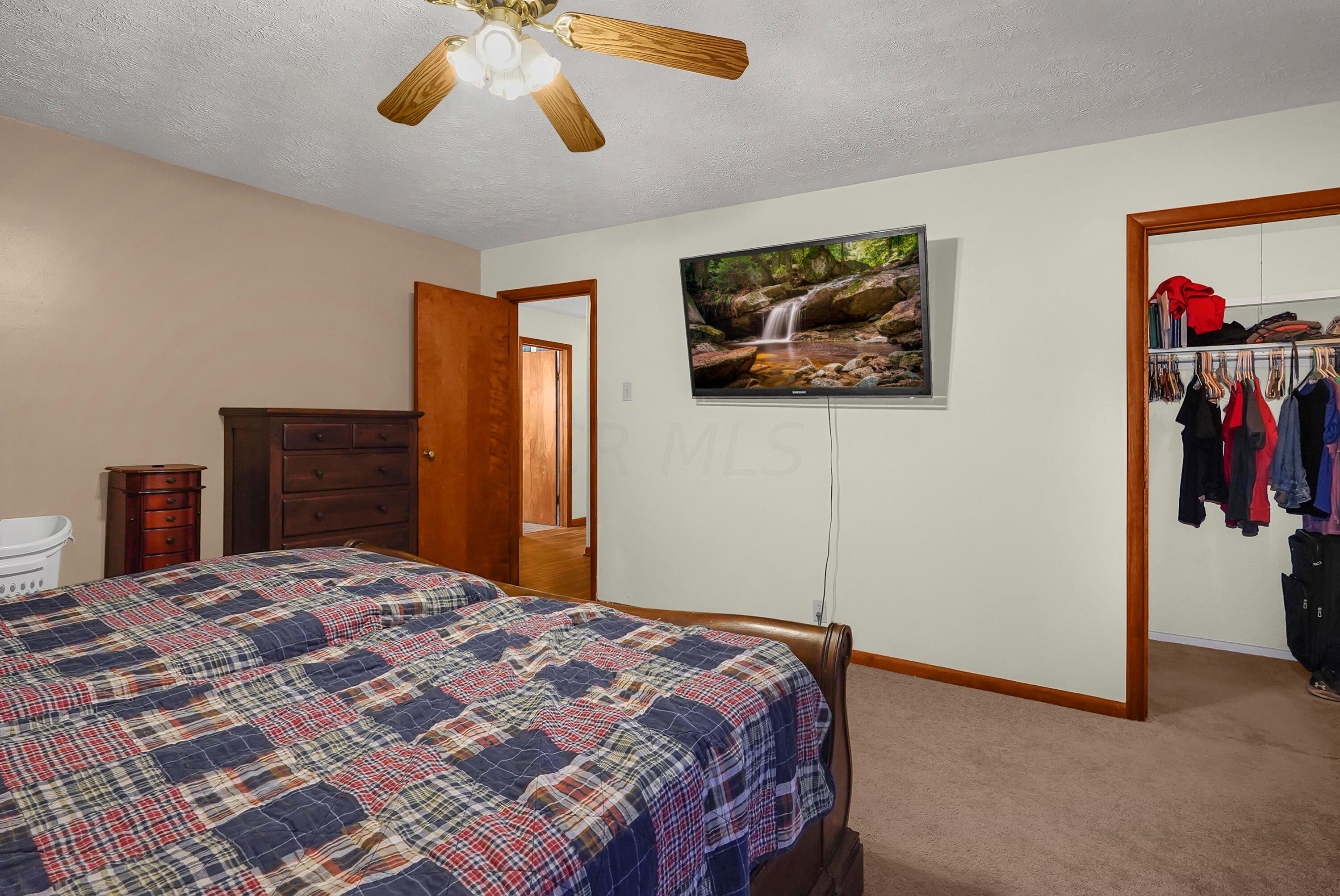 2909 Clime Road Columbus, OH 43223 - Photo 26 of 41 Bedroom 3
