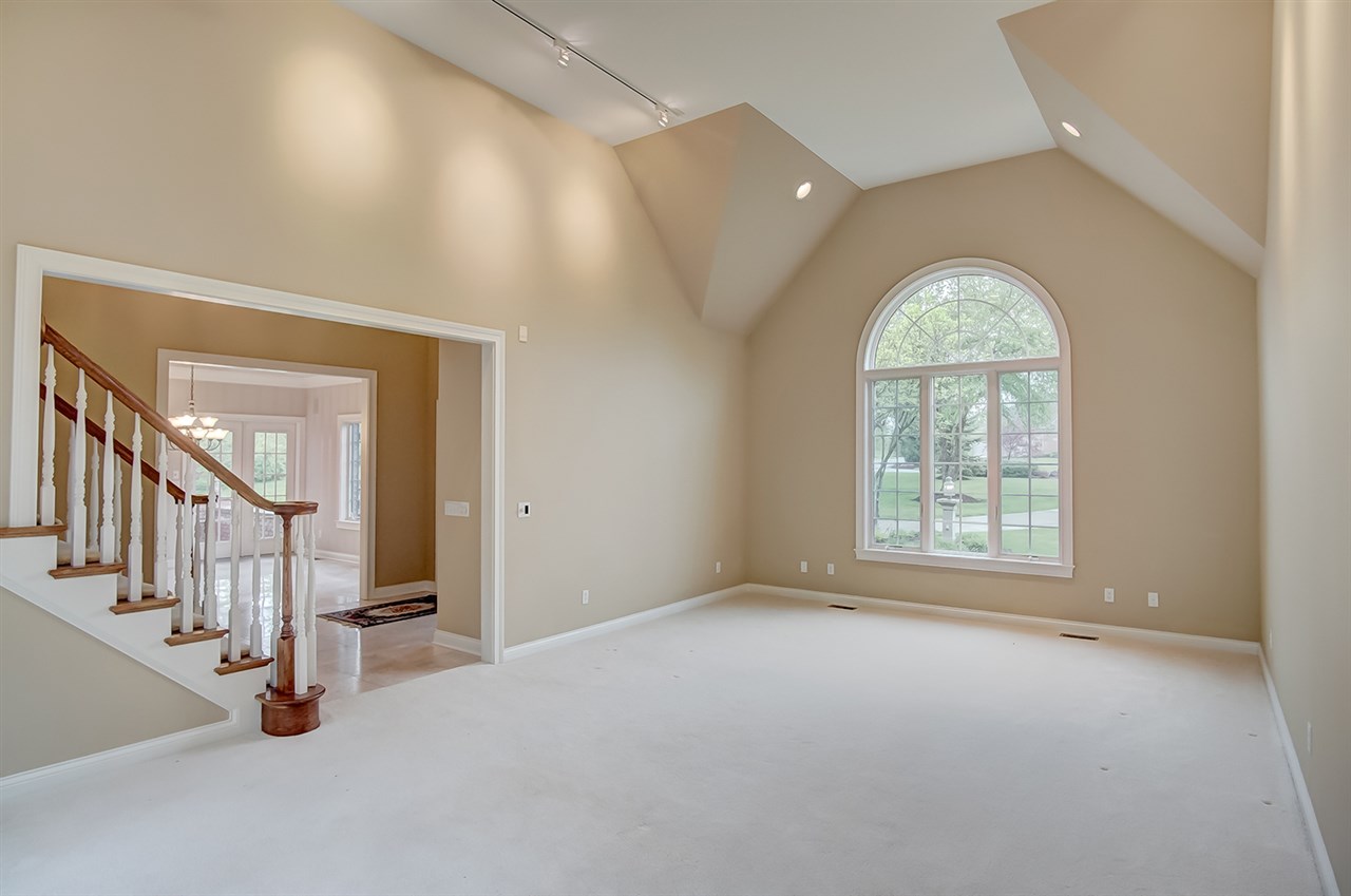 12208 Covington Manor Farms Road Fort Wayne, IN 46814 - Photo 4 of 36 Gallery Image 4