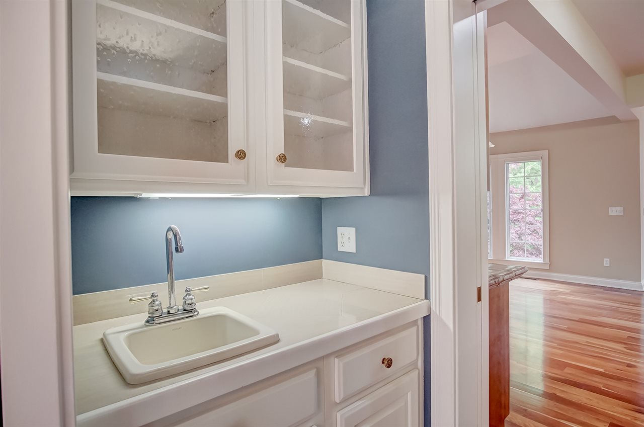 12208 Covington Manor Farms Road Fort Wayne, IN 46814 - Photo 6 of 36 Gallery Image 6