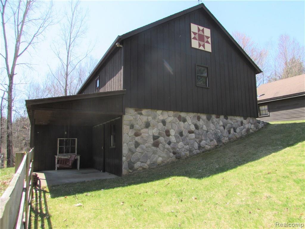 3464 North Summers Road Imlay City, MI 48444 - Photo 49 of 62 IMG_4617.JPG