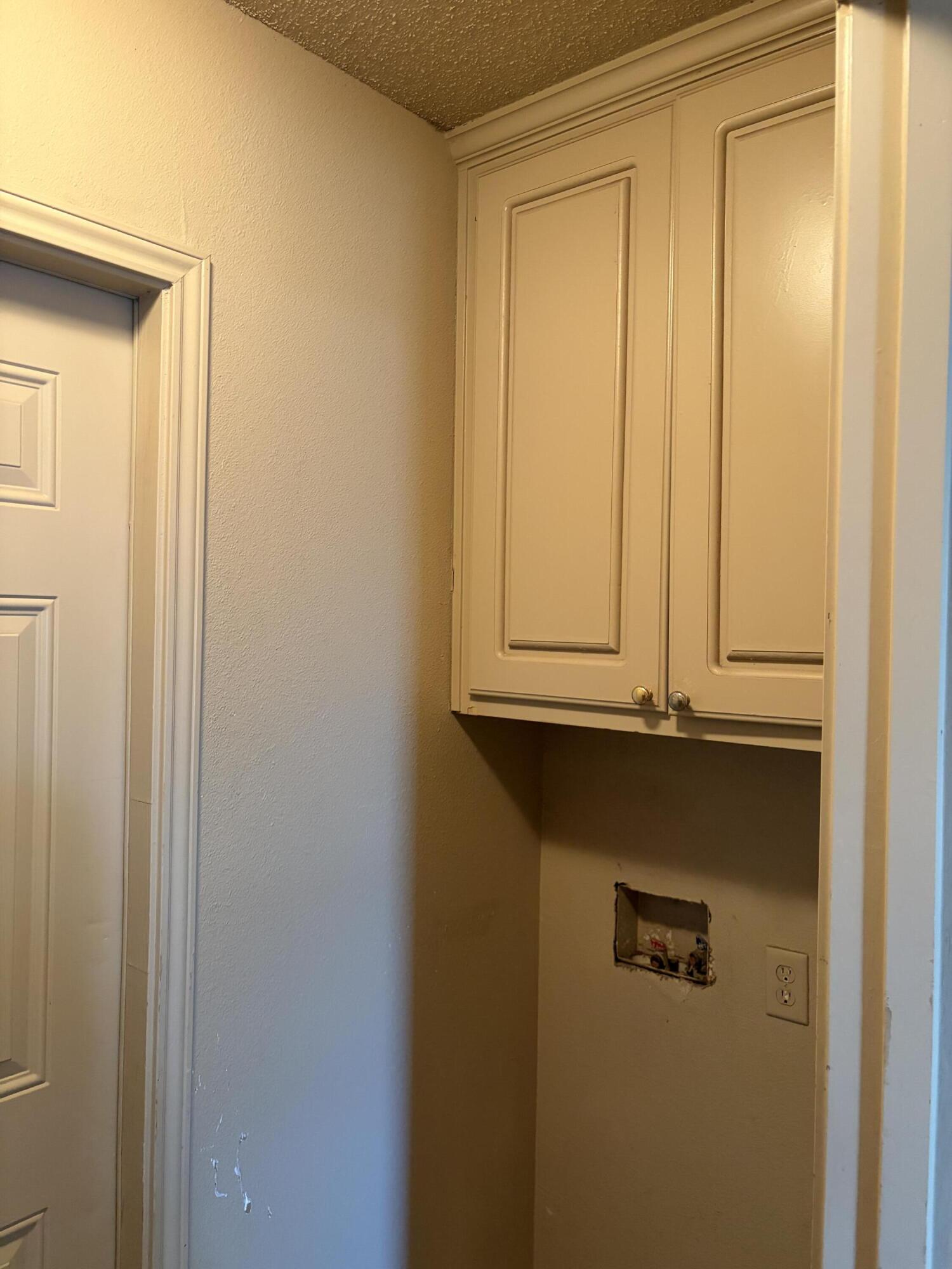 817 Ute Avenue Lubbock, TX 79403 - Photo 17 of 28 IMG_3936