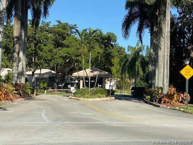 3448 Spring Bluff Place, Unit 27 Lauderhill, FL 33319 - Photo 24 of 24 a view of a basketball court