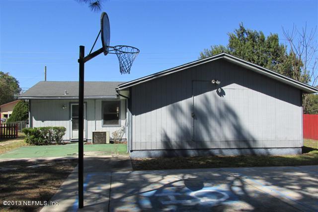 5757 Ricker Road Jacksonville, FL 32244 - Photo 9 of 9 REAR (Small)
