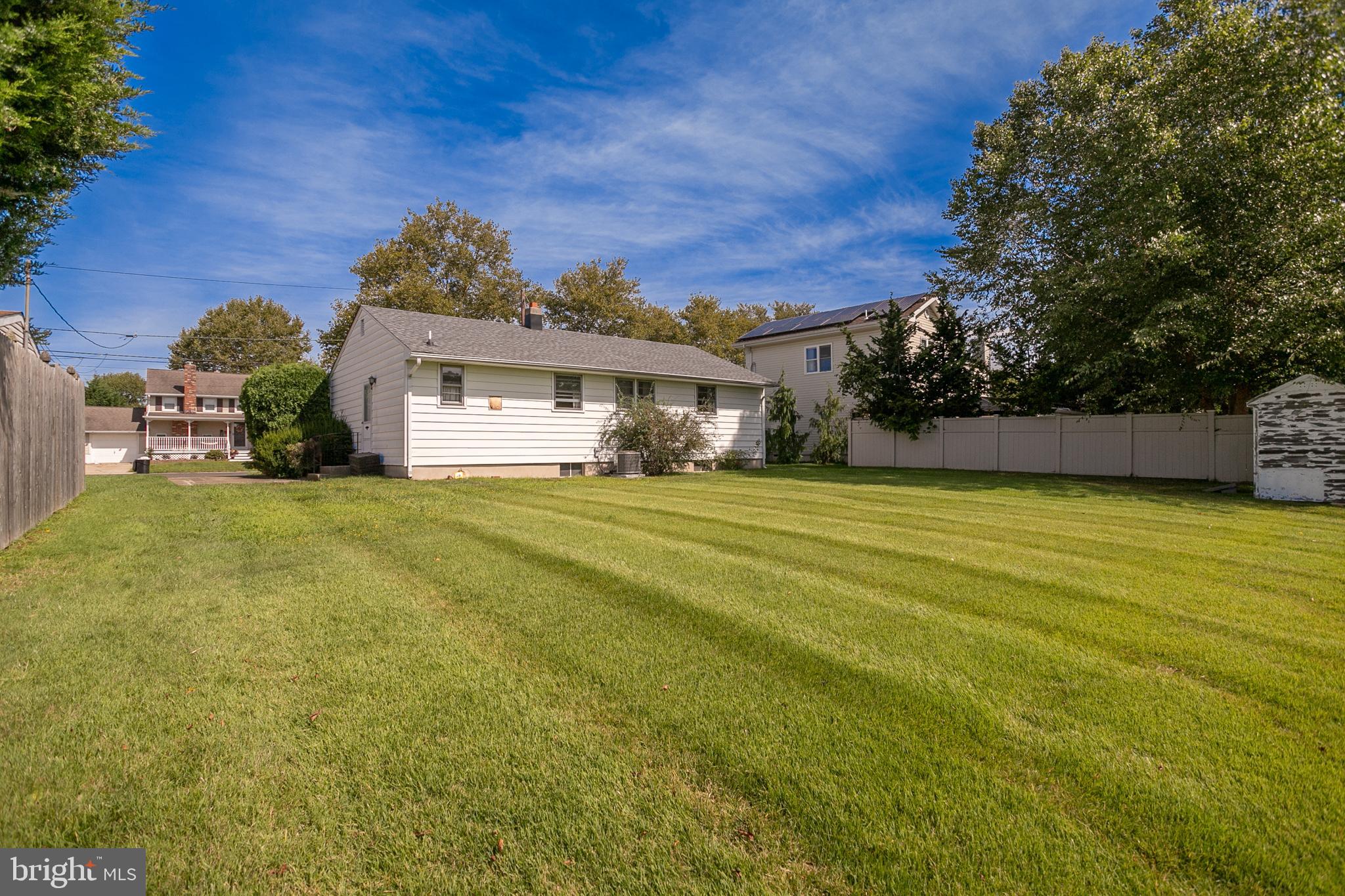 43 Bolton Road Hamilton, NJ 08610 - Photo 22 of 28