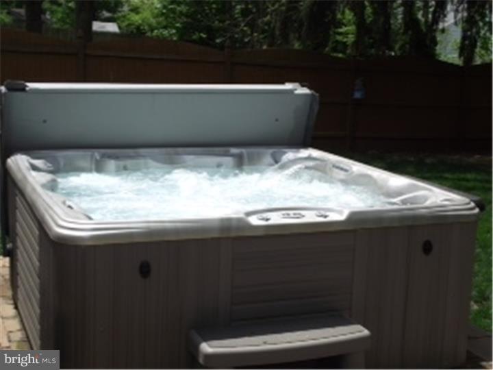 12 Hilton Road Mount Holly, NJ 08060 - Photo 11 of 20 Hot Tub