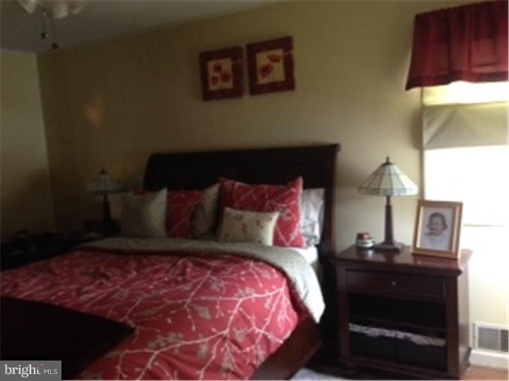 12 Hilton Road Mount Holly, NJ 08060 - Photo 10 of 20