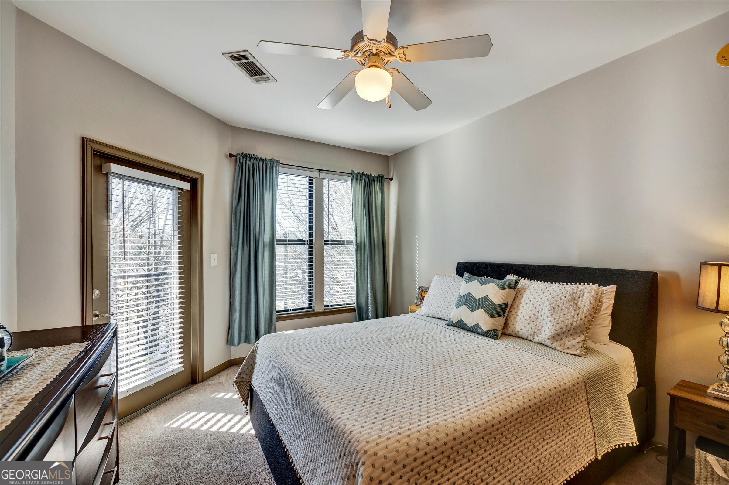 898 Oak Street Southwest, Unit 3318 Atlanta, GA 30310 - Photo 17 of 24