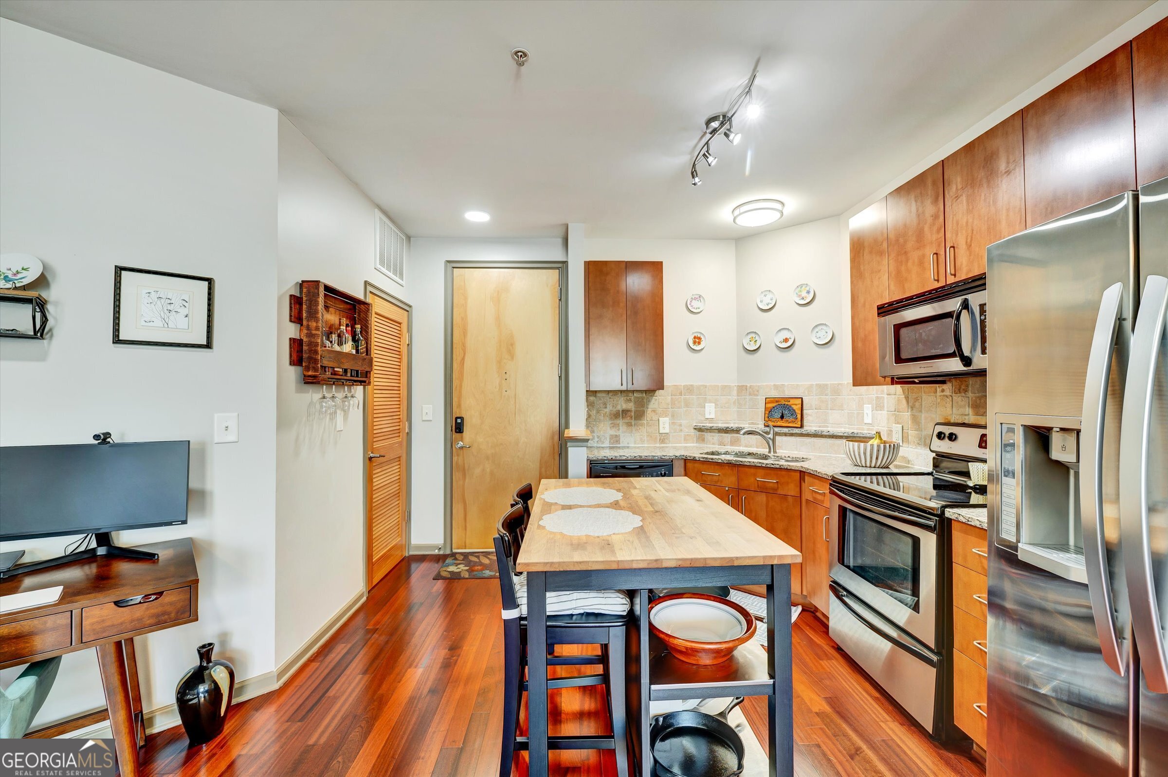 898 Oak Street Southwest, Unit 3318 Atlanta, GA 30310 - Photo 5 of 24