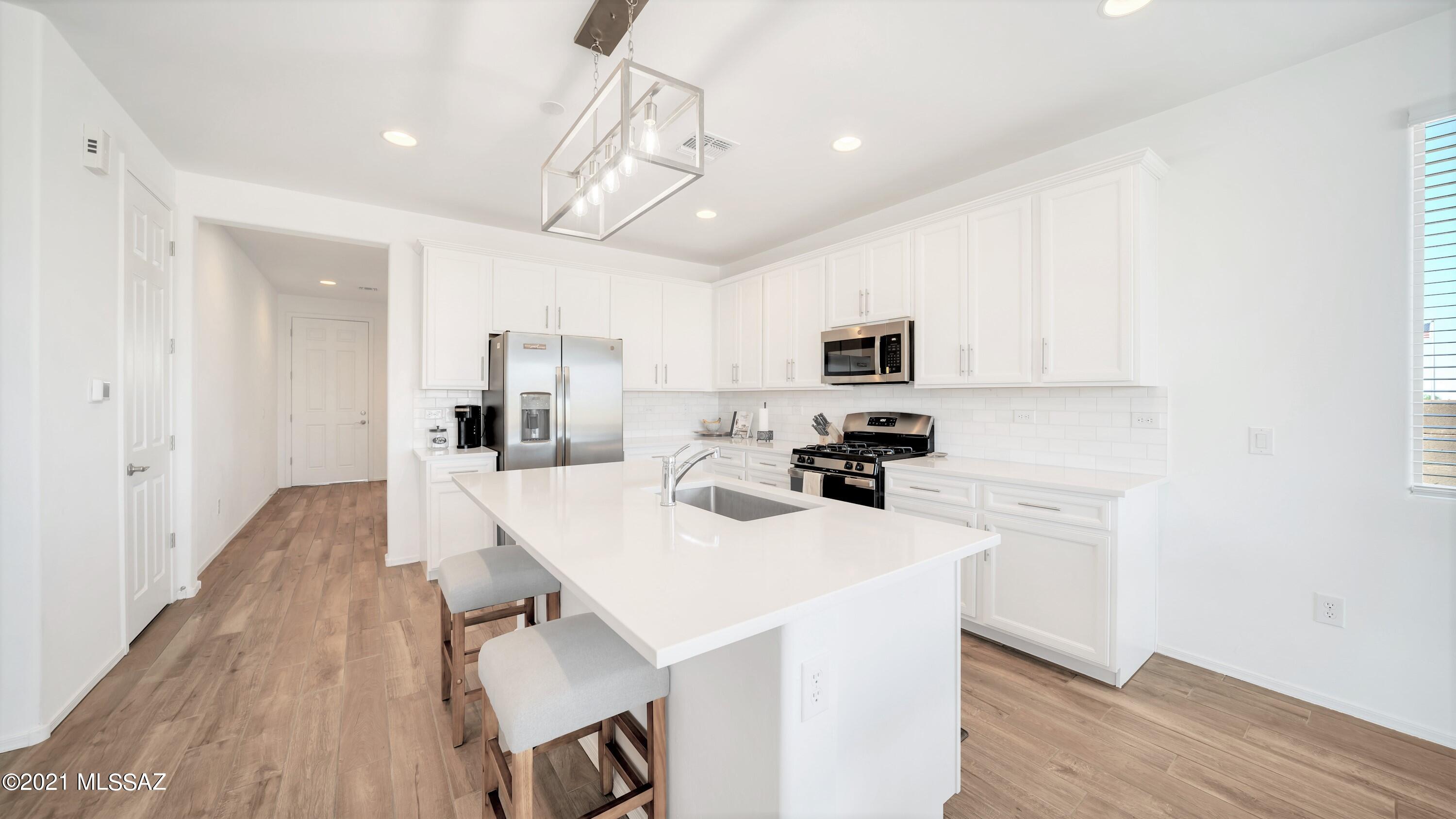 12036 East Ryscott Circle Vail, AZ 85641 - Photo 6 of 29 Gallery Image 6