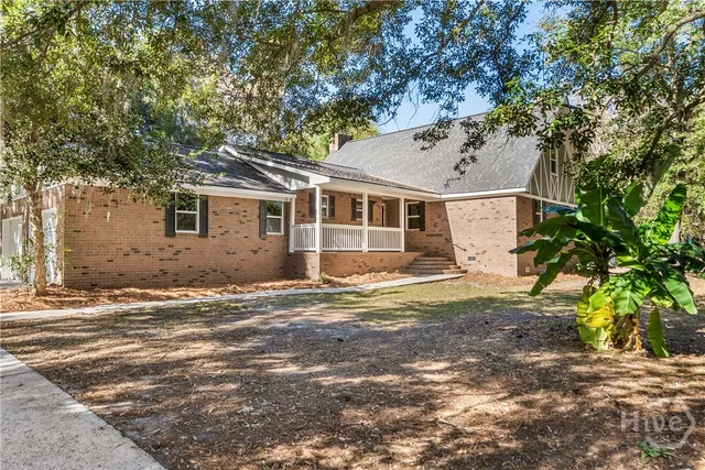 $440,000 | 347 Riverbend Road, Richmond Hill, GA 31324