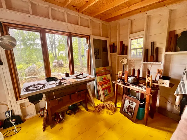 $675,000 | 359 Lower Round Pond Road, Bristol, ME 04539