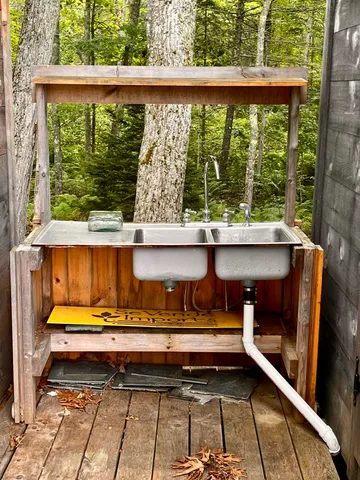 $675,000 | 359 Lower Round Pond Road, Bristol, ME 04539