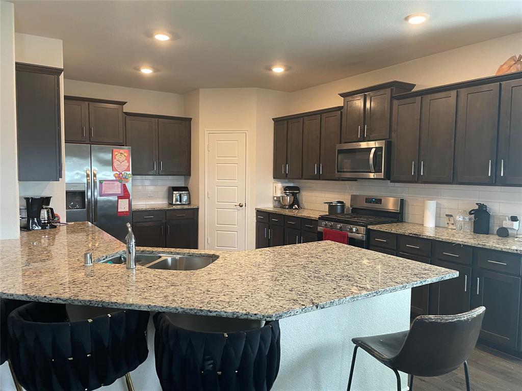 564 Declaration Way Fate, TX 75189 - Photo 11 of 22
