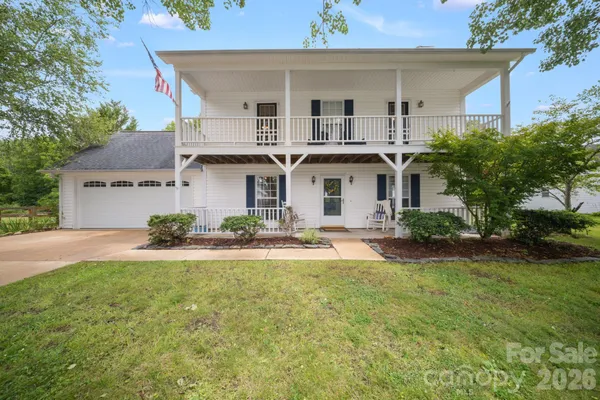 $474,900 | 1040 Thorncrest Drive, Fletcher, NC 28732