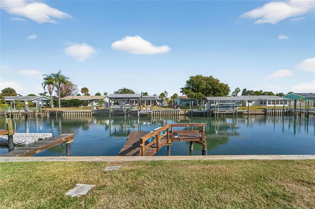 a front view of house with yard