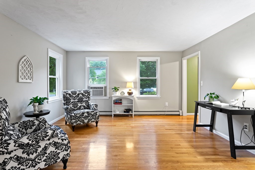 30 Smith Road Mansfield, MA 02048 - Photo 8 of 40 Gallery Image 8