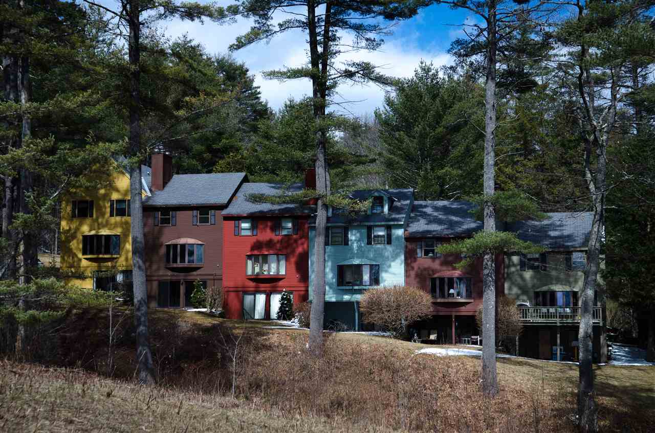 974 Hard Road, Unit 2 Hartford, VT 05059 - Photo 1 of 15 Gallery Image 1