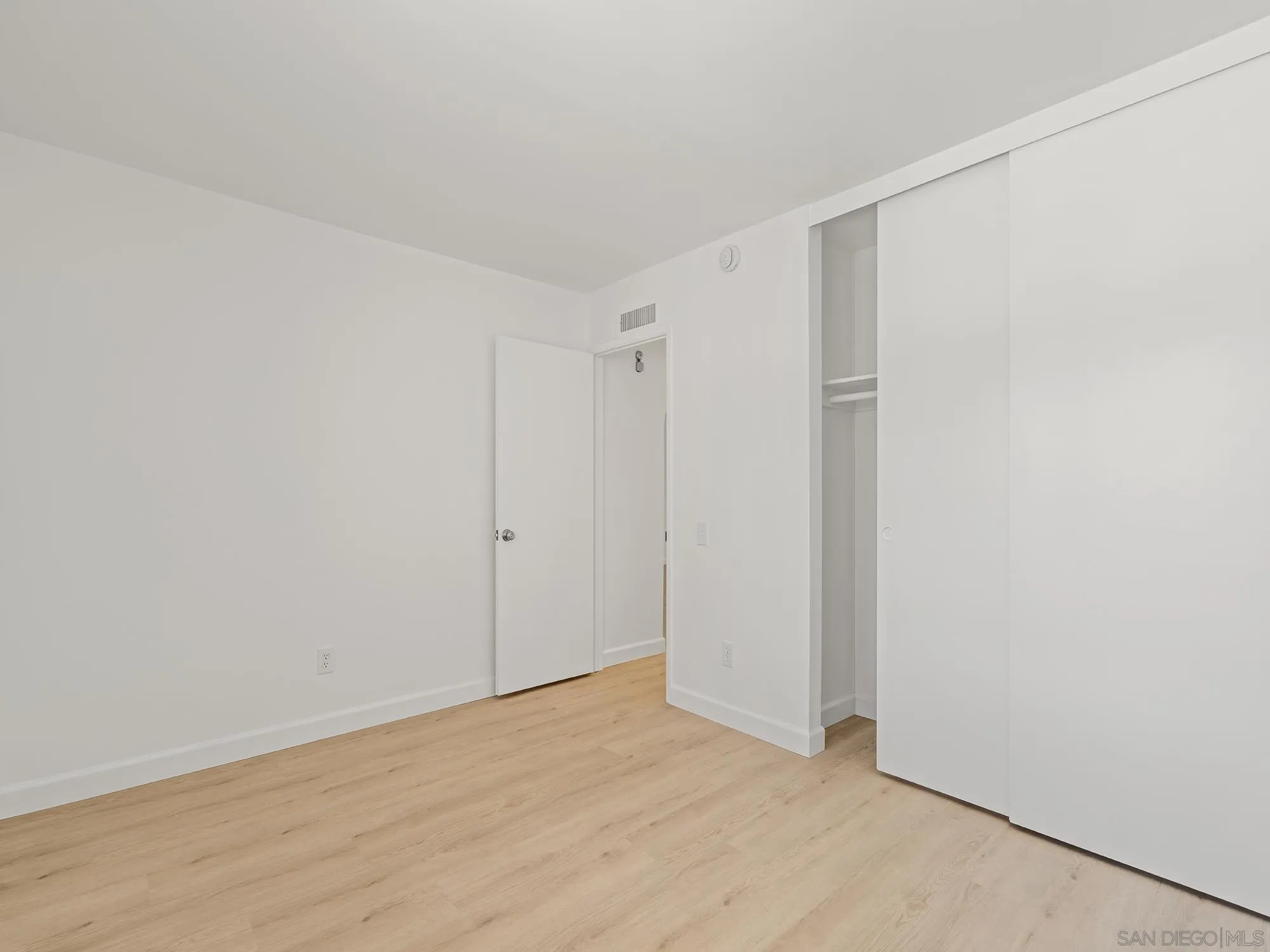12140 Rancho Bernardo Road, Unit B San Diego, CA 92128 - Photo 19 of 34