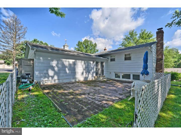 2902 Georgetown Road Cinnaminson, NJ 08077 - Photo 24 of 25 Patio