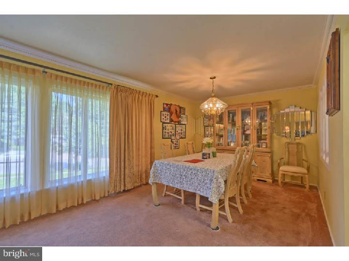 2902 Georgetown Road Cinnaminson, NJ 08077 - Photo 7 of 25 Dining Room