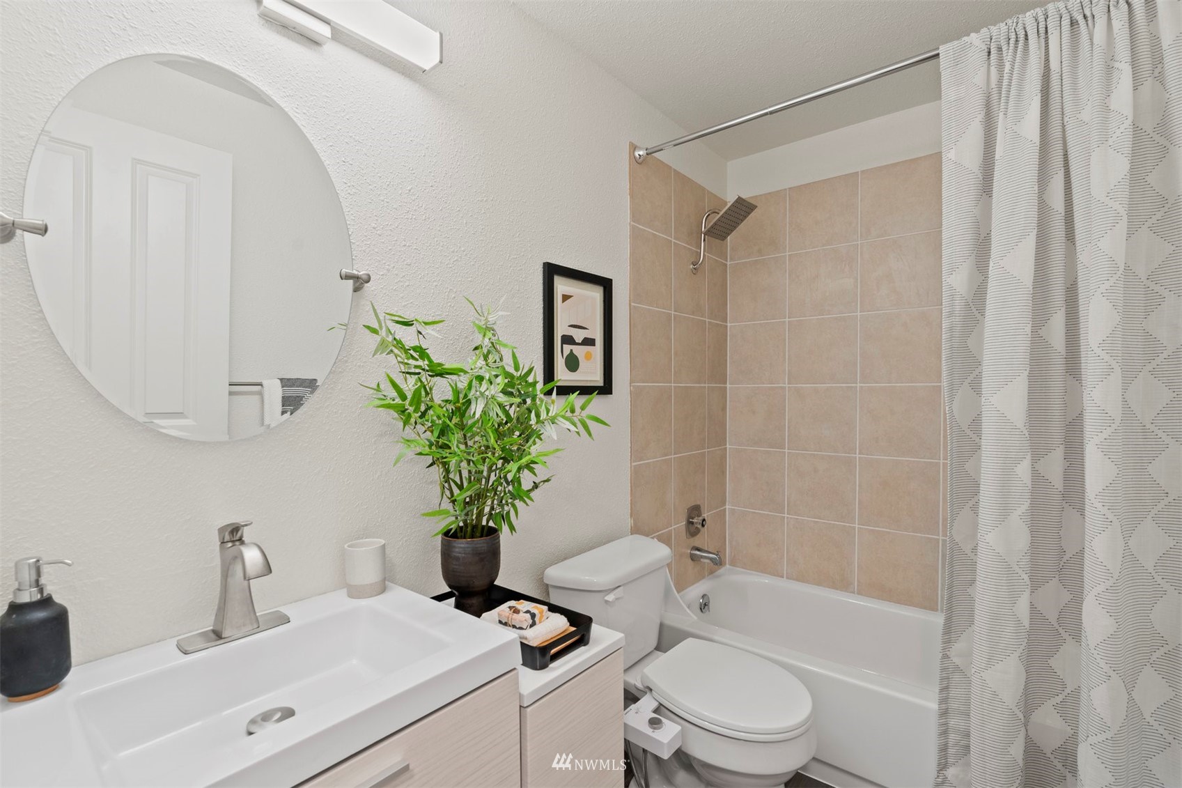 19528 145th Avenue Southeast Renton, WA 98058 - Photo 19 of 22 Gallery Image 19