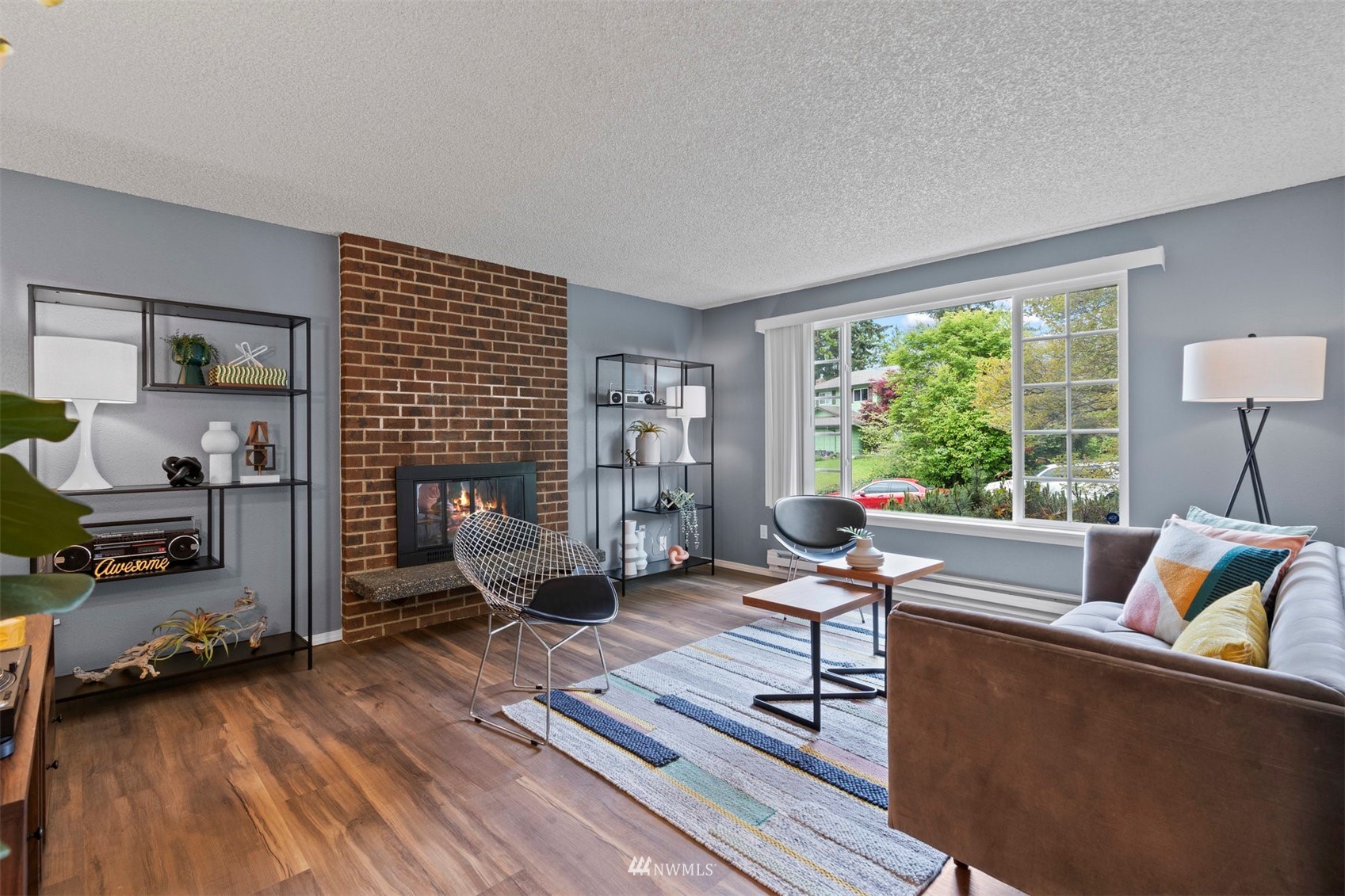 19528 145th Avenue Southeast Renton, WA 98058 - Photo 6 of 22 Gallery Image 6
