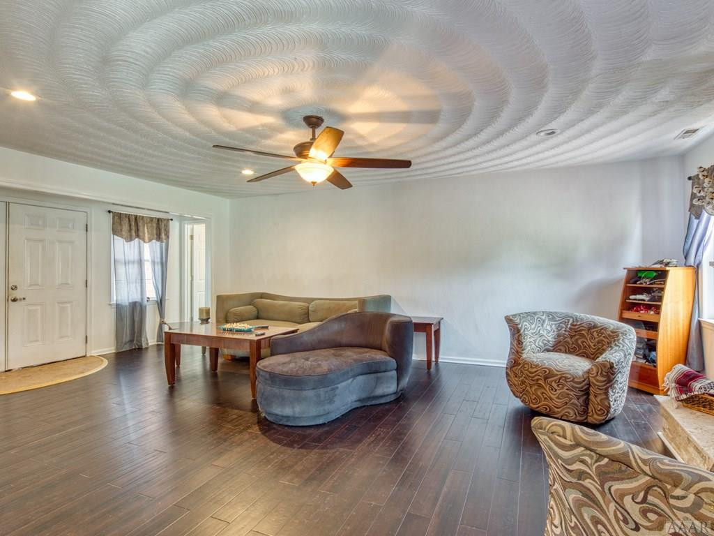 7 Lee Riddick Drive Gatesville, NC 27938 - Photo 15 of 38 Gallery Image 15