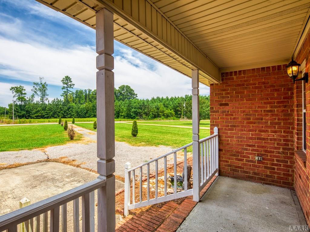 7 Lee Riddick Drive Gatesville, NC 27938 - Photo 3 of 38 Gallery Image 3