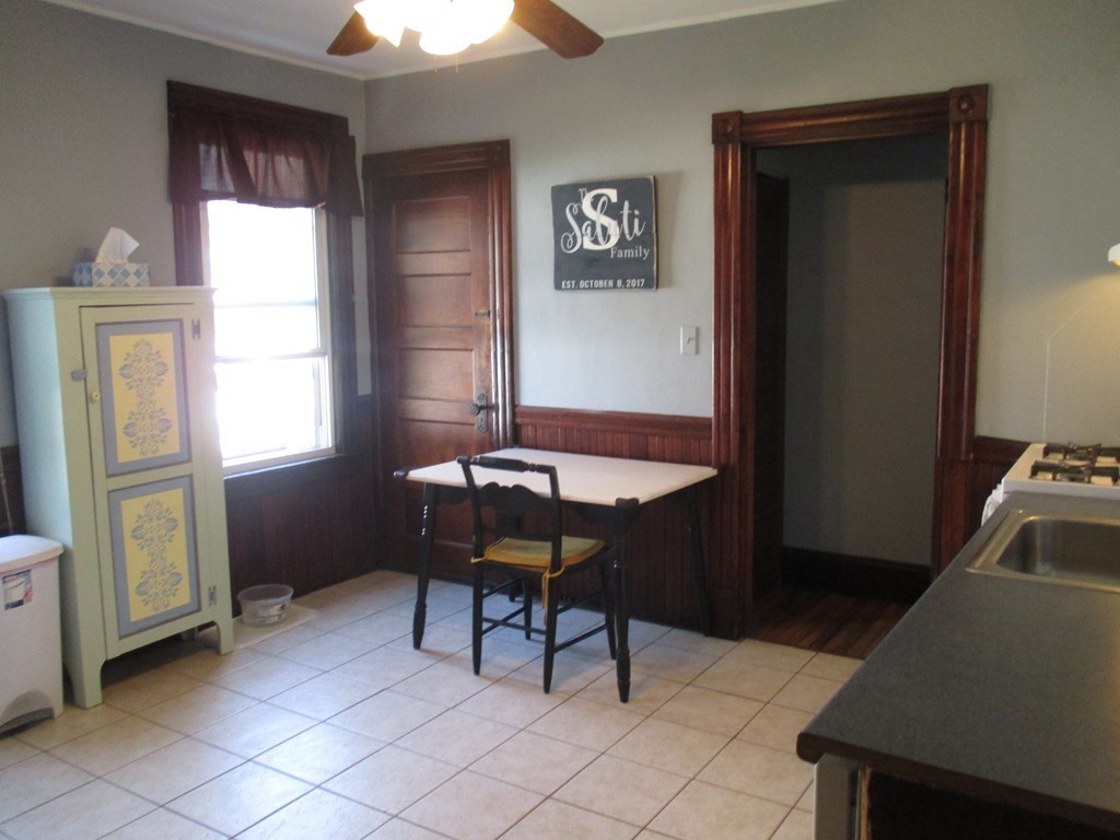 26 Spencer Street Springfield, MA 01118 - Photo 9 of 27 Gallery Image 9