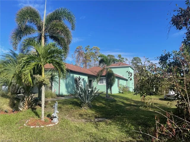 $805,000 | 3129 Woodside Avenue, Naples, FL 34112