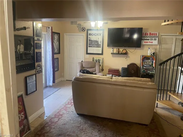 $805,000 | 3129 Woodside Avenue, Naples, FL 34112