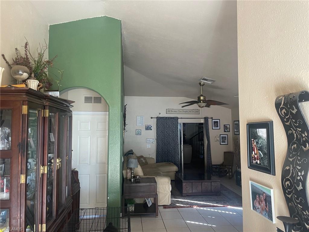 3129 Woodside Avenue Naples, FL 34112 - Photo 8 of 23