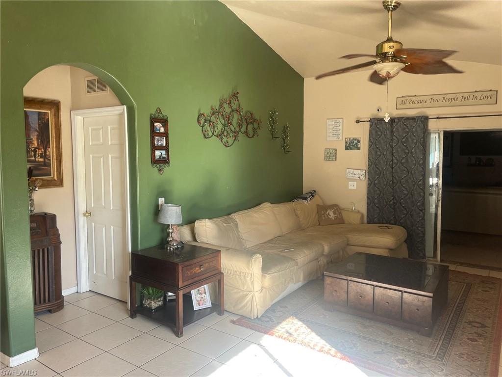 3129 Woodside Avenue Naples, FL 34112 - Photo 9 of 23