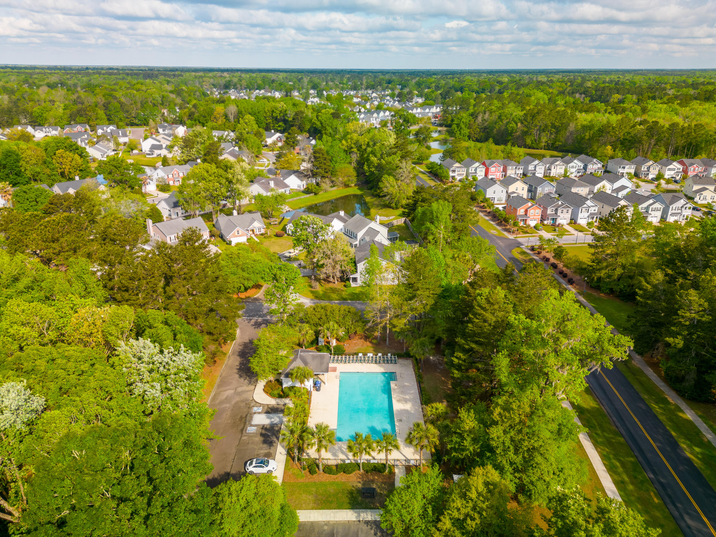 582 Carters Grove Road Charleston, SC 29414 - Photo 31 of 34 Community Pool