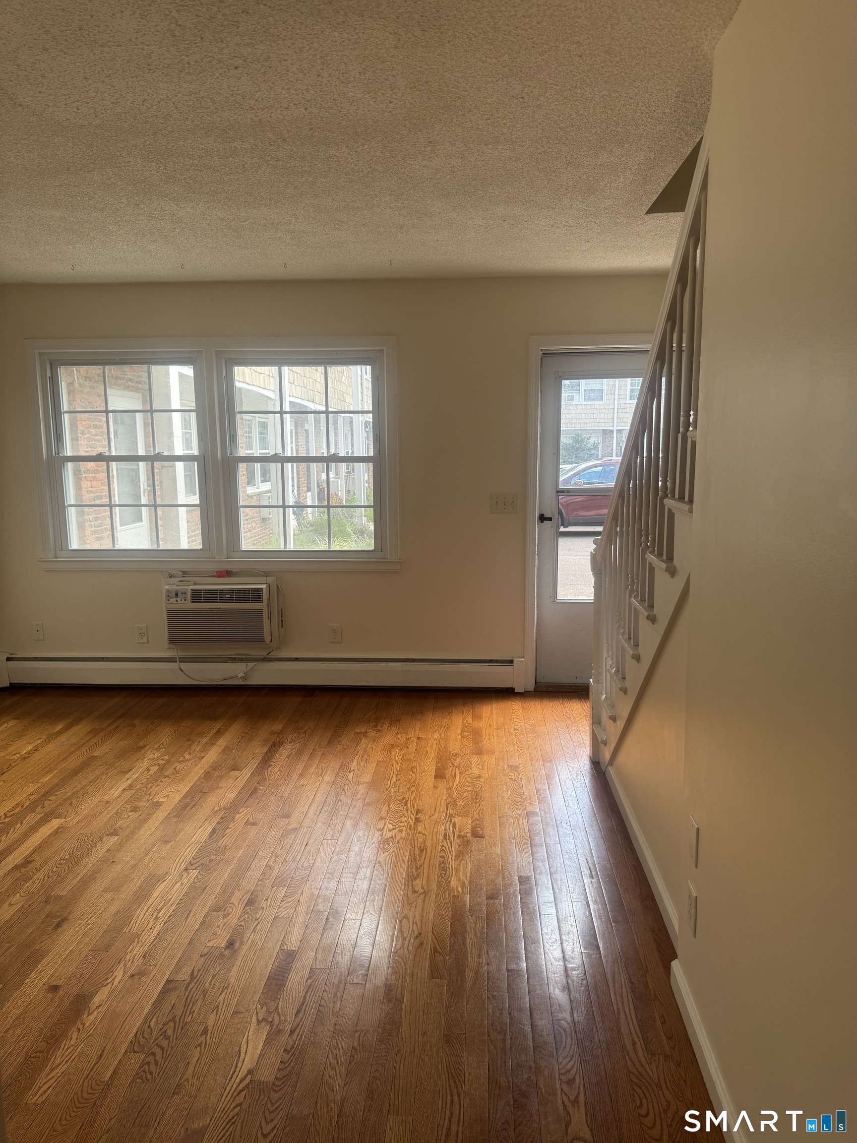 116 Commerce Street, Unit 16 Clinton, CT 06413 - Photo 3 of 19 Gallery Image 3