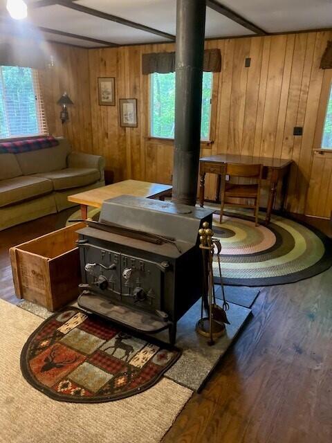 75 Skoglund Road Mount Vernon, ME 04352 - Photo 20 of 31 Woodstove in Stor Hus