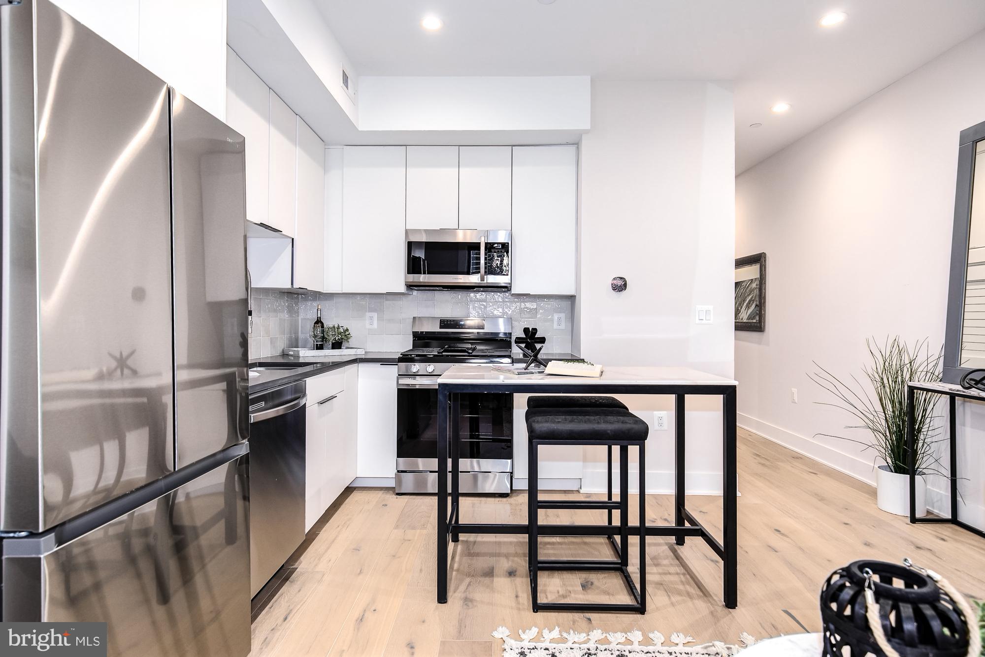 2238 Ontario Road Northwest, Unit 1 Washington, DC 20009 - Photo 5 of 13