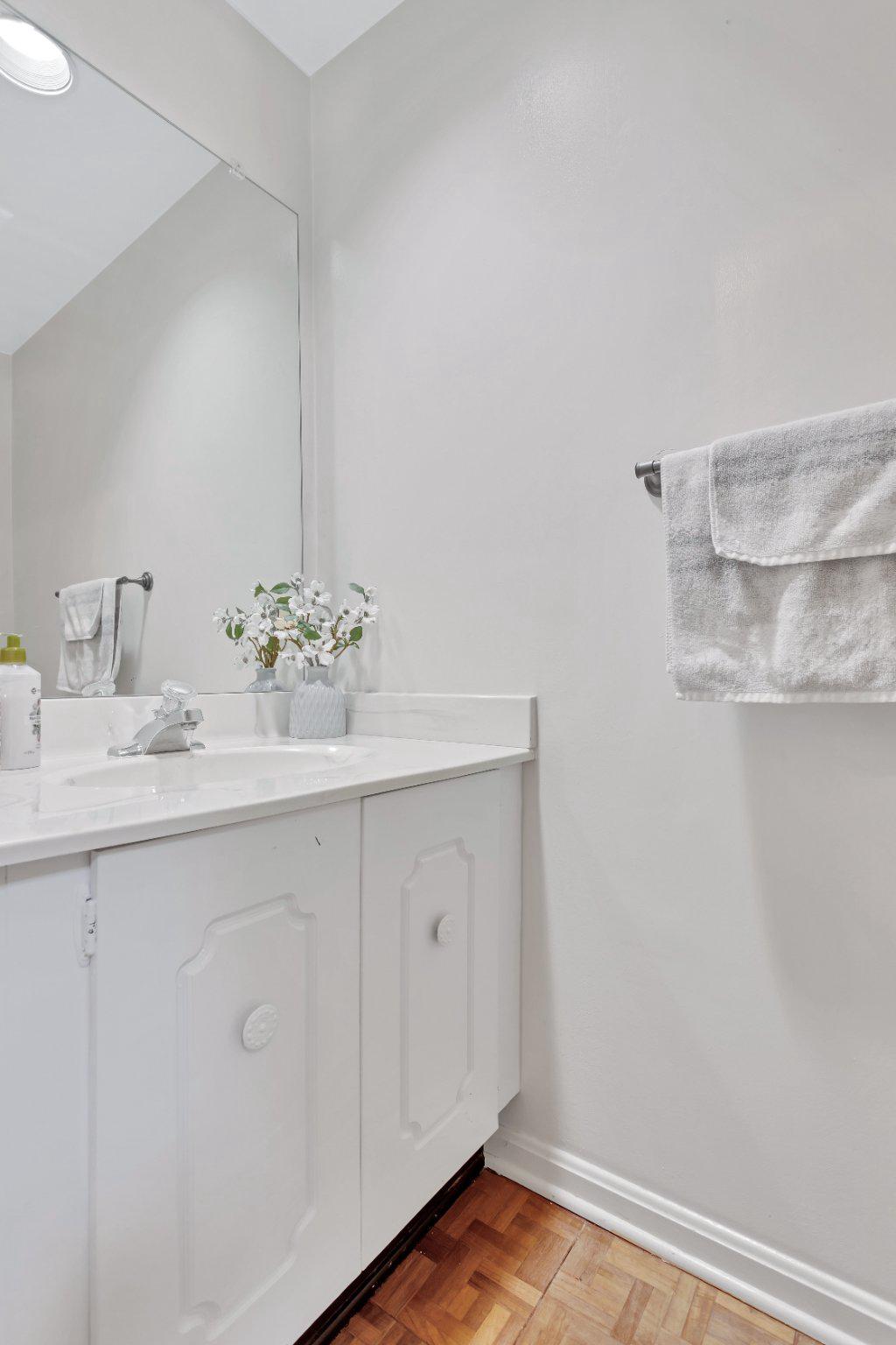 9009 Sweet Birch Court Springfield, VA 22152 - Photo 17 of 35 Guest Bathroom on Main level