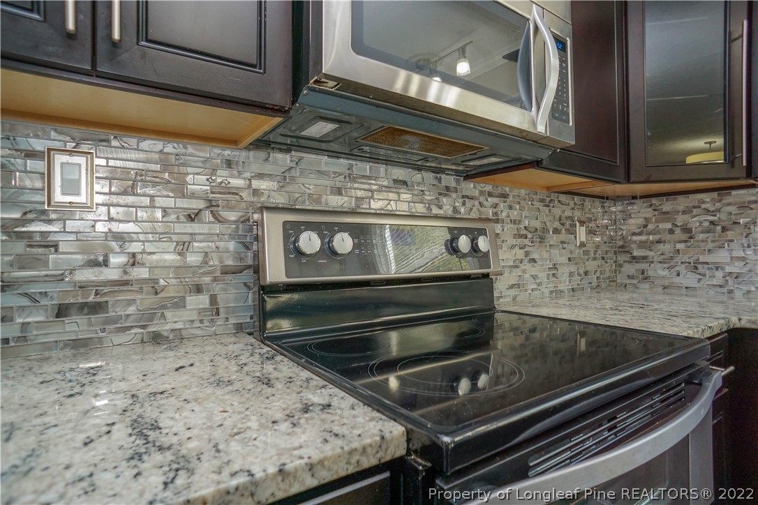 2581 Beard Road Eastover, NC 28312 - Photo 12 of 49 Gallery Image 12