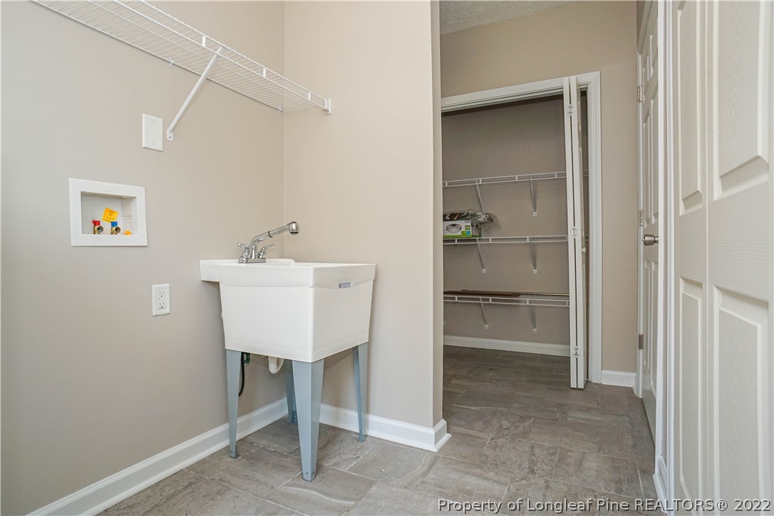 2581 Beard Road Eastover, NC 28312 - Photo 29 of 49 Gallery Image 29